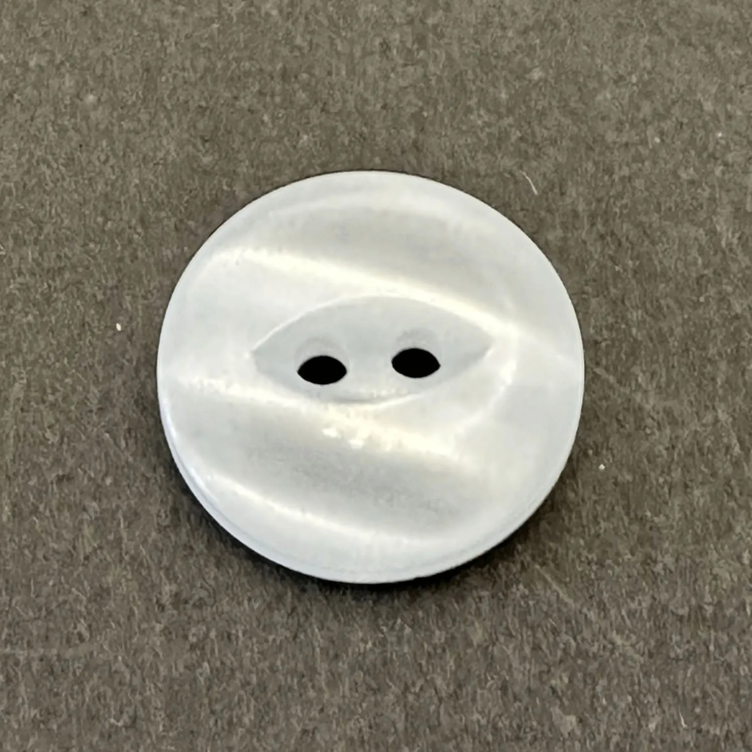 2 Hole Fish Eye Shiny Shirt Button 12mm