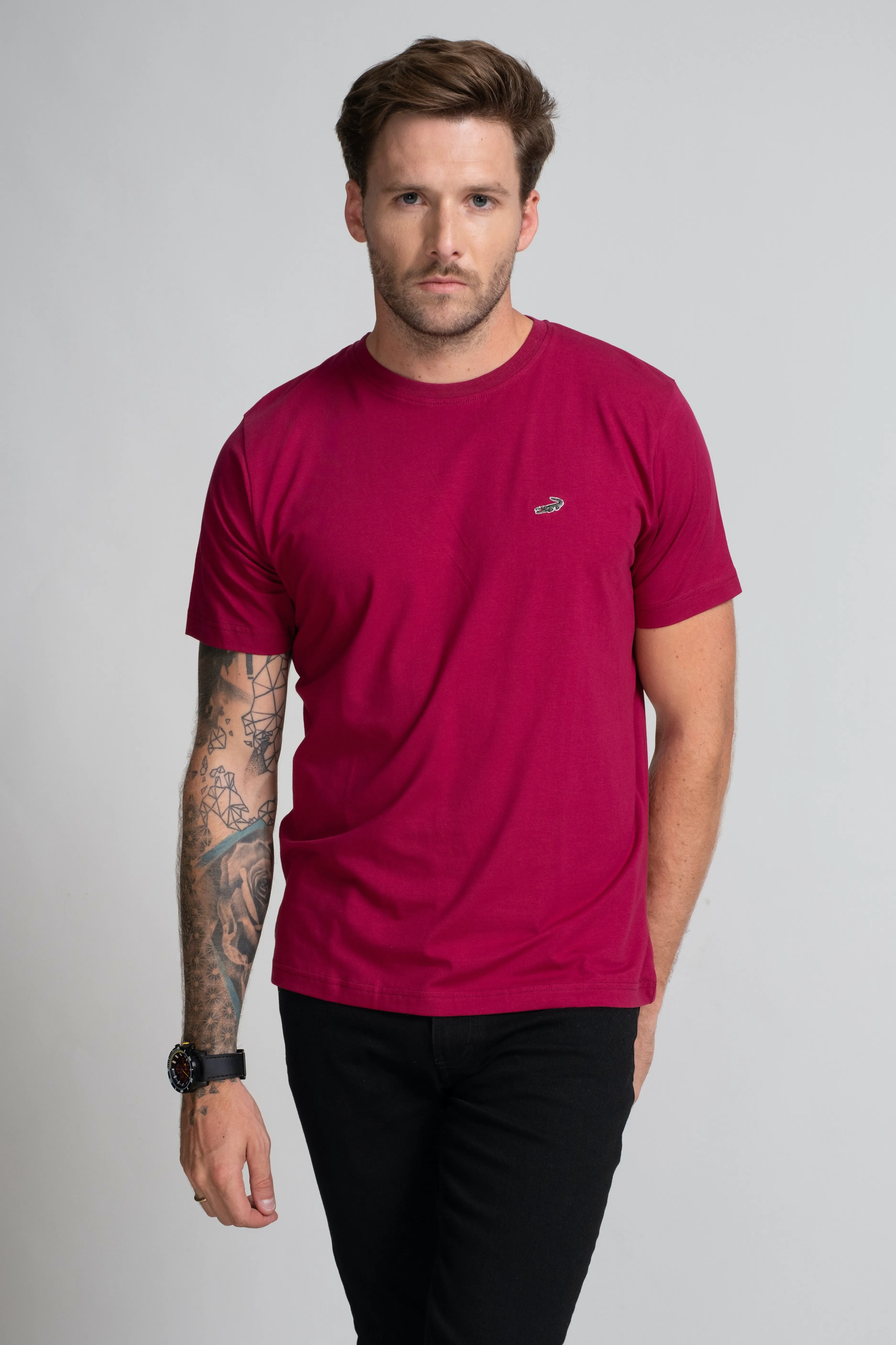 Classic Fit Short sleeves-CasualCrew Neck - Persian Red