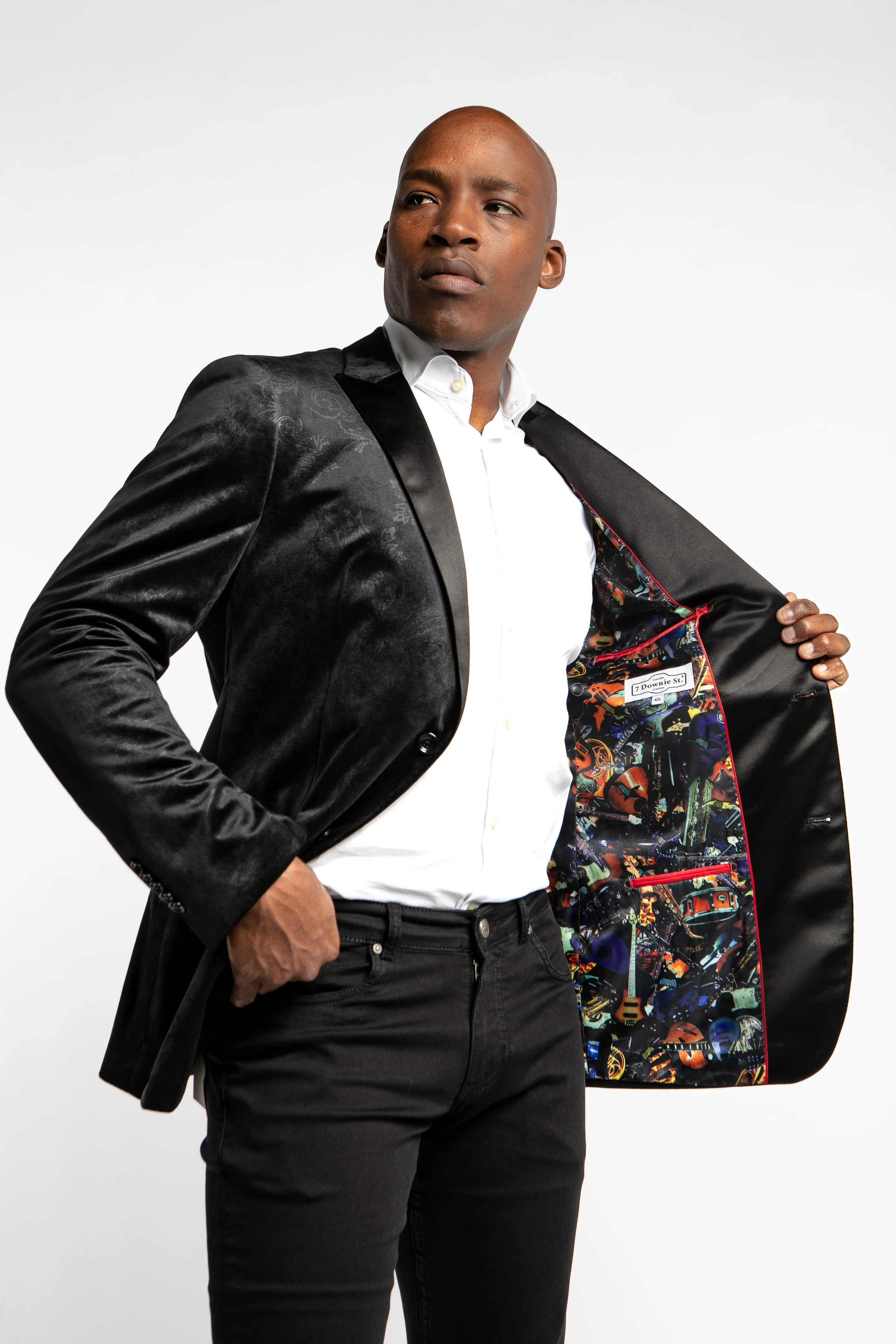 Valencia Black Paisley Dinner Jacket